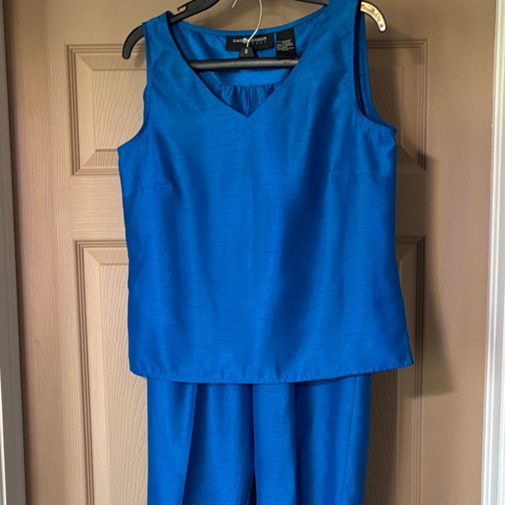 Bright Blue Sleeveless Top & Tapered Pants Set